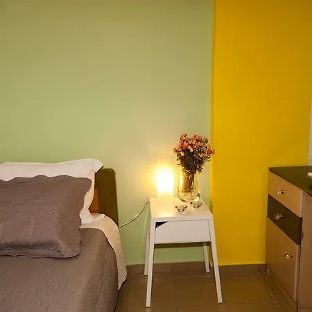 Ellis Apartmán